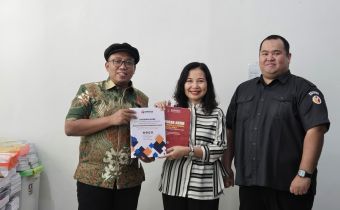 Bawaslu Kaltim Serahkan Laporan Akhir Pelaksanaan Tugas Divisi SDM, Organisasi dan Diklat Tahun 2024