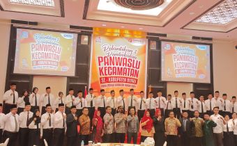 Pelantikan Panwaslu Kecamatan Se-Kabupaten Berau, Hari Tekankan Panwascam Harus Mampu Identifikasi Permasalahan Pengawasan