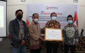 Upaya Peningkatan Kapasitas Pelayanan Informasi Publik, Bawaslu Kaltim Louncing Aplikasi PPID Berbasis Android