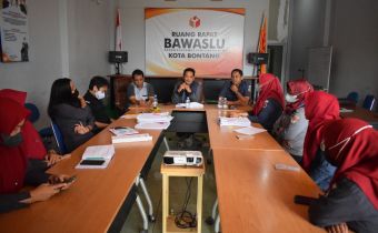 Ebin Marwi Mengingatkan Bawaslu Bontang : Pengawas Pemilu Harus Lebih Tajam Dalam Menggali Keterangan