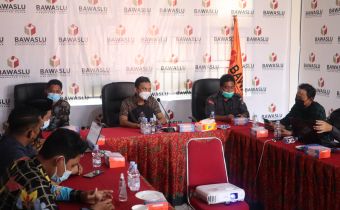 Gelar Rapat Tata Kelola Penyelesaian Sengketa, Bawaslu Kaltim Harap Penyelesaian Sengketa Proses Pemilihan Se- Kaltim Dapat Tertopang Secara Menyeluruh