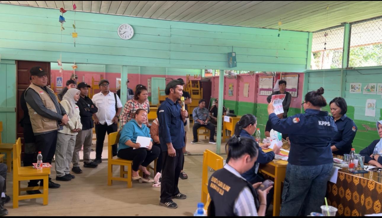 Bawaslu Kawal Proses Pemungutan dan Penghitungan Suara di TPS Mahakam Ulu 