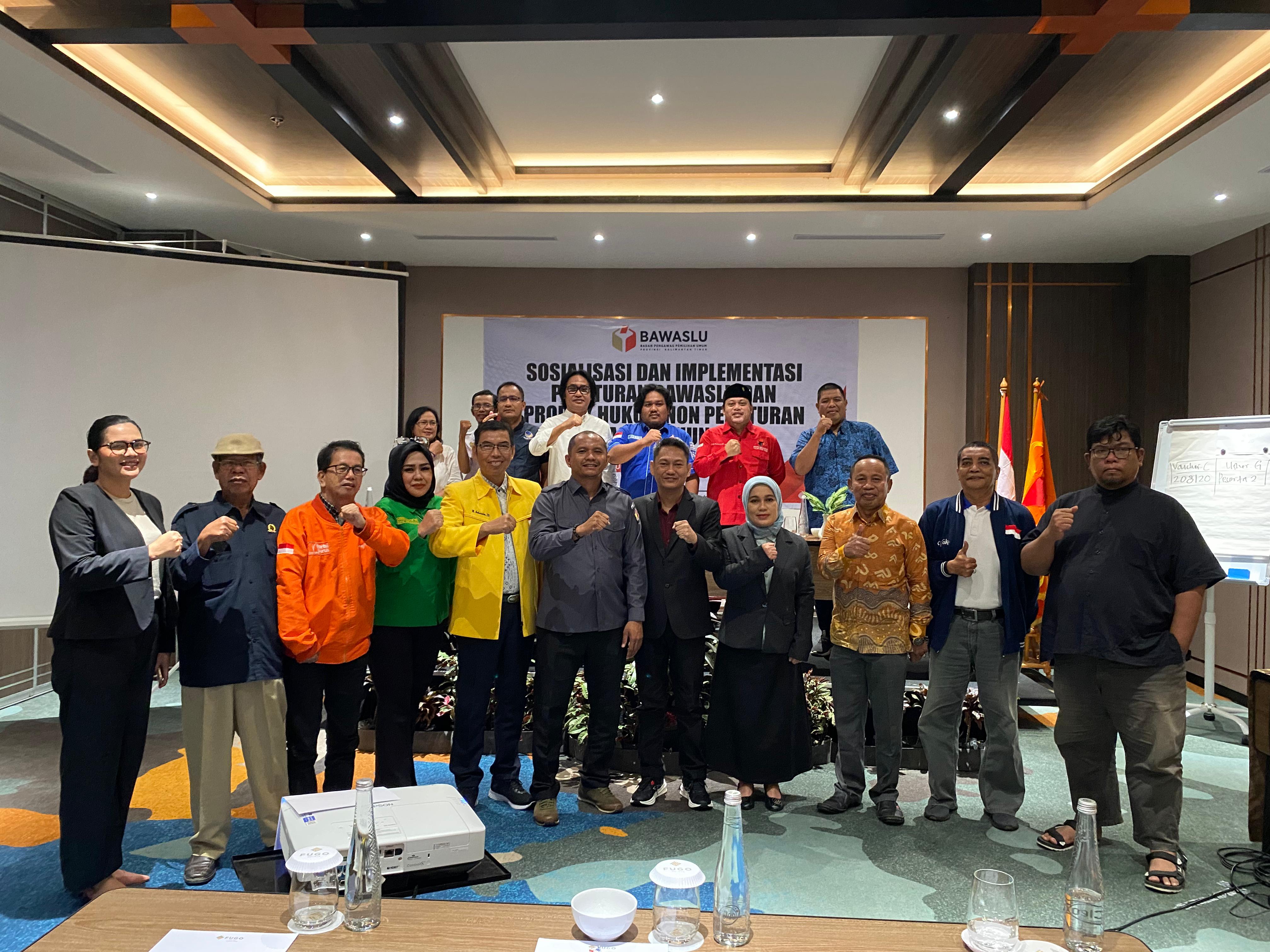 Update Perbawaslu dan Produk Hukum Non Perbawaslu, Bawaslu Kaltim Lakukan Sosialisasi Ke Parpol dan Media