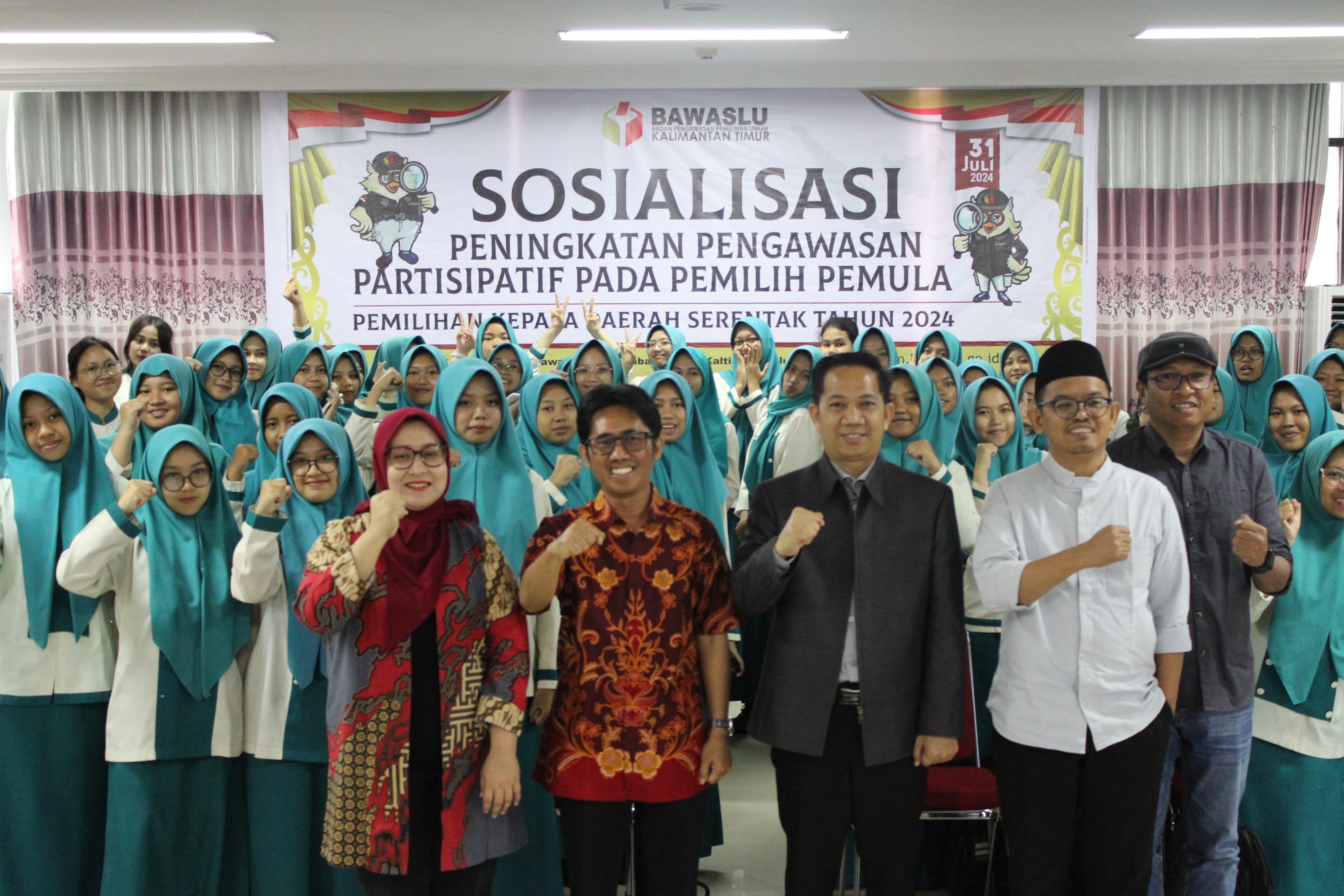 Tingkatkan Pemahaman Bagi Pemilih Pemula, Bawaslu Kaltim Gelar Sosialisasi Pengawasan Partisipatif Pada Pemilihan Kepala Daerah
