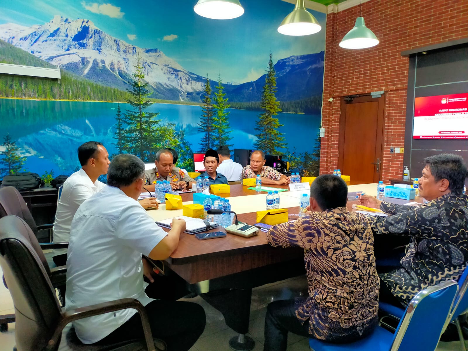 Pertemuan Bersama Polda Kaltim, Bawaslu Kaltim Paparkan Indeks Kerawanan Pemilu di Wilayah IKN 