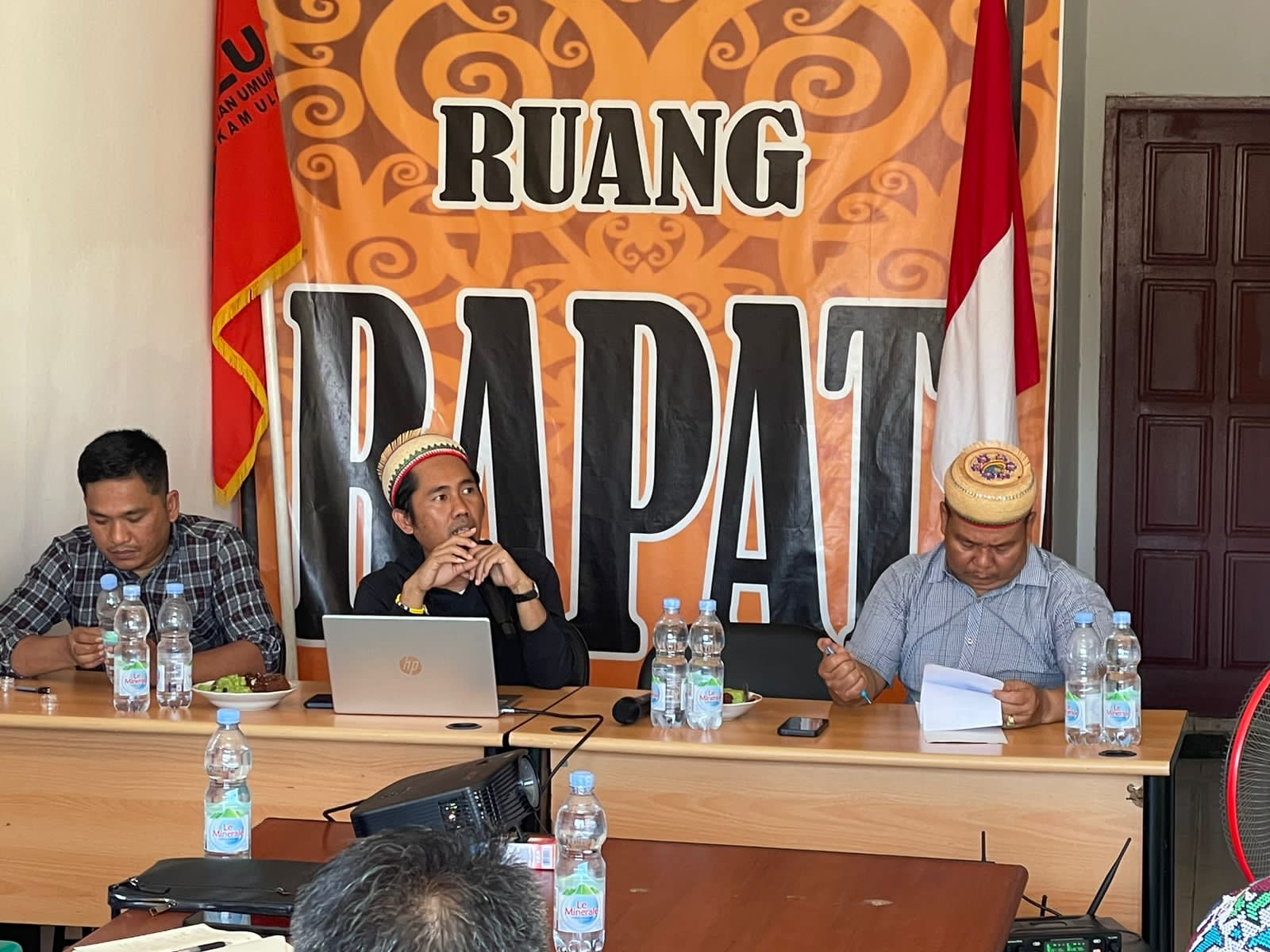 Sambangi Mahakam Ulu,  Bawaslu Kaltim Beri Arahan Kepada Panwascam