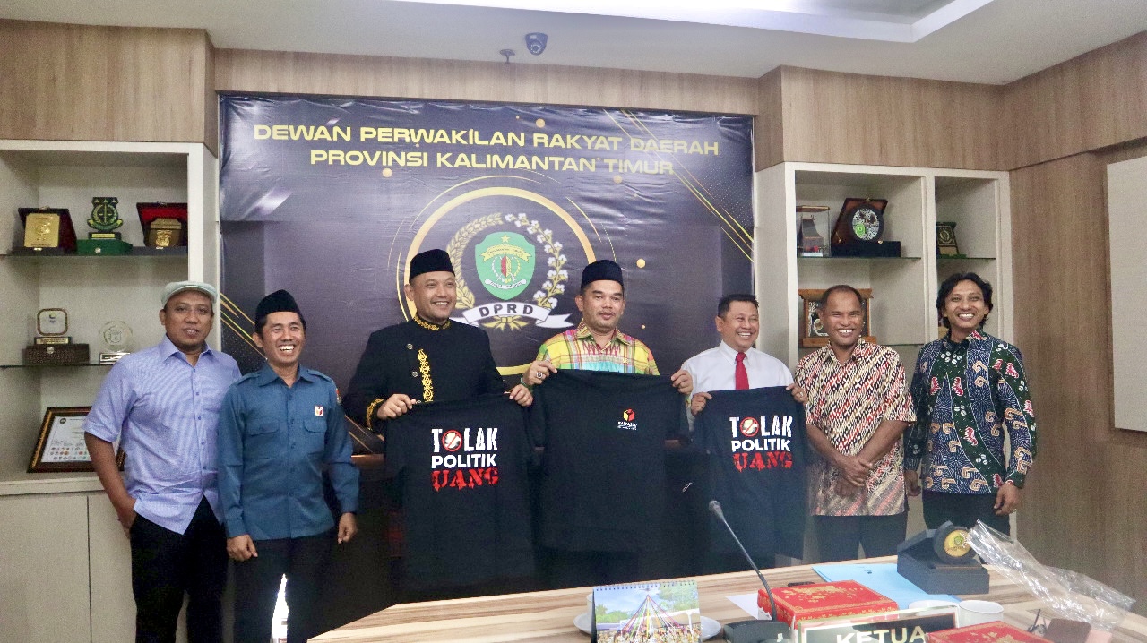 Kampanyekan Tolak Politik Uang, Bawaslu Kaltim Sambangi Kantor Wakil Rakyat Kaltim