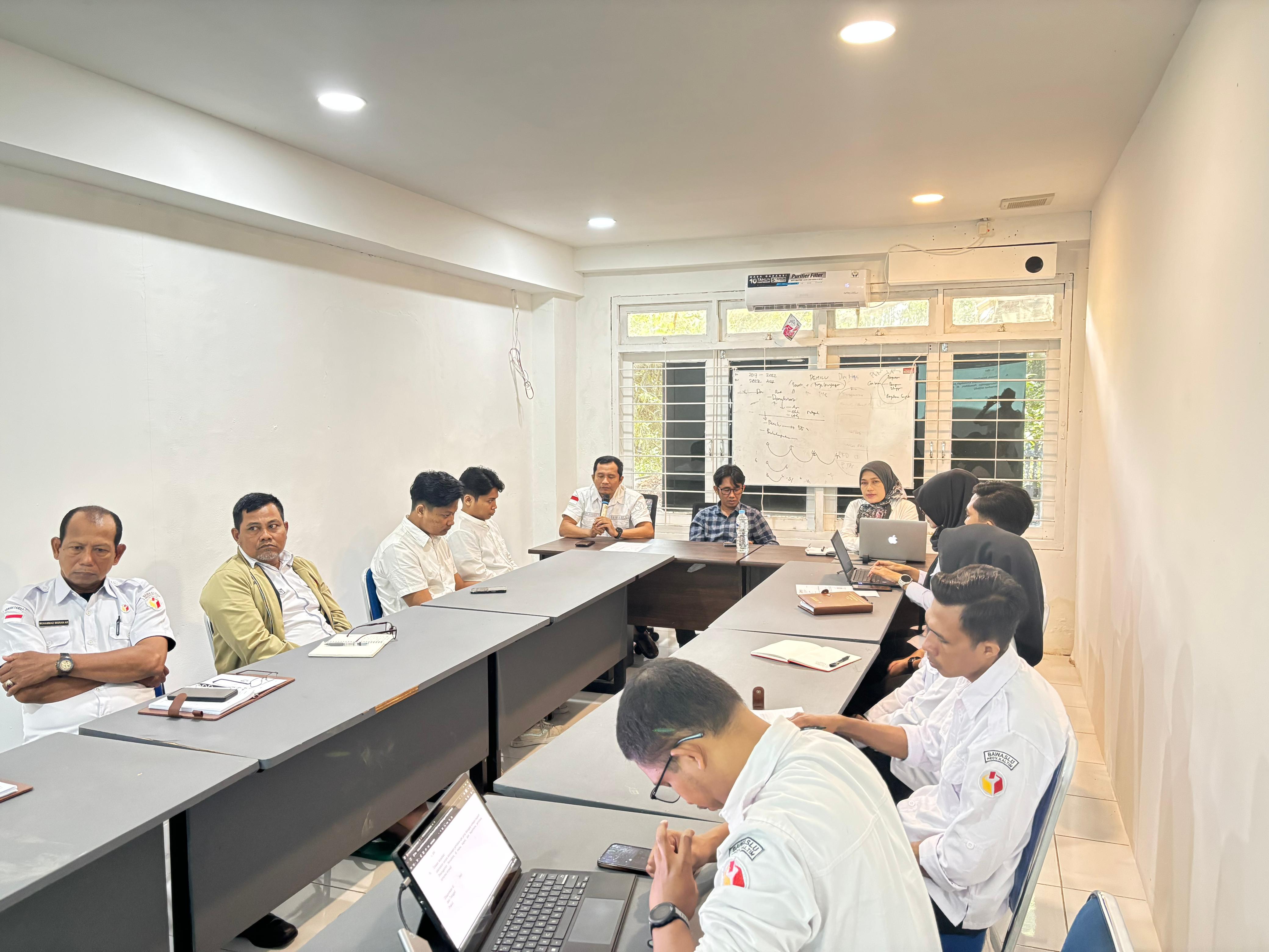 Rapat Peningkatan Kapasitas Penanganan Pelanggaran  Proses Tahapan Pemilu dan Pilkada