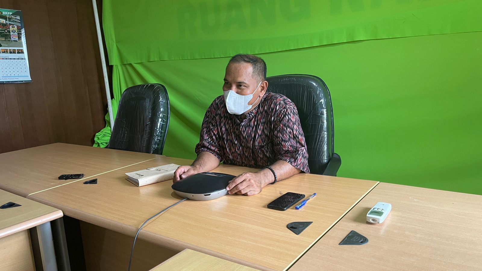 Bawaslu Kaltim Gelar Rapat Evaluasi Divisi Hukum dan Melakukan Presentasi Legal Opinion Oleh Bawaslu Kabupaten/Kota  