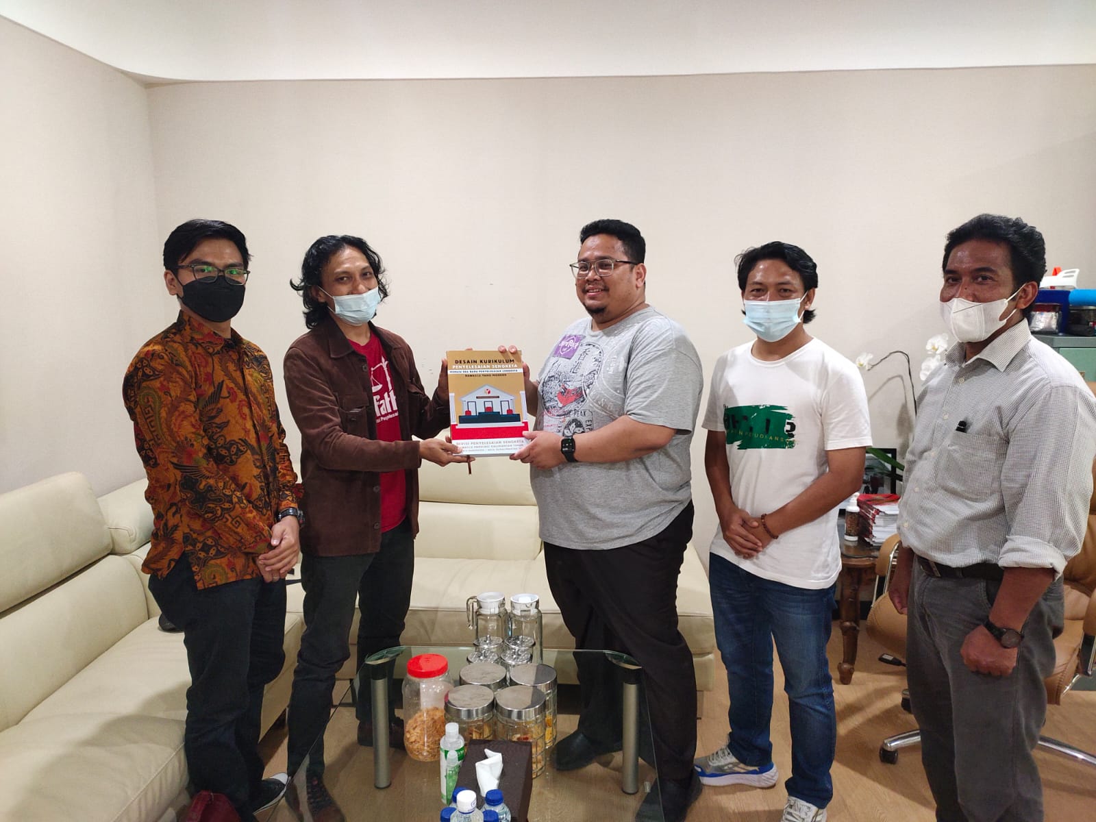 Mesin Divisi Penyelesaian Sengketa sudah mulai dipanaskan, Bawaslu Kaltim memaparkan desain kurikulum dalam penyelesaian sengketa ke Bawaslu RI