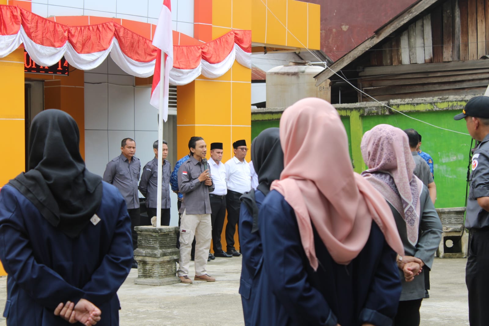 Peringatan Hut Kemerdekaan RI ke â€“ 79, Hari Dermanto Ajak Pengawas Tetap Semangat Kawal Pemilihan Serentak