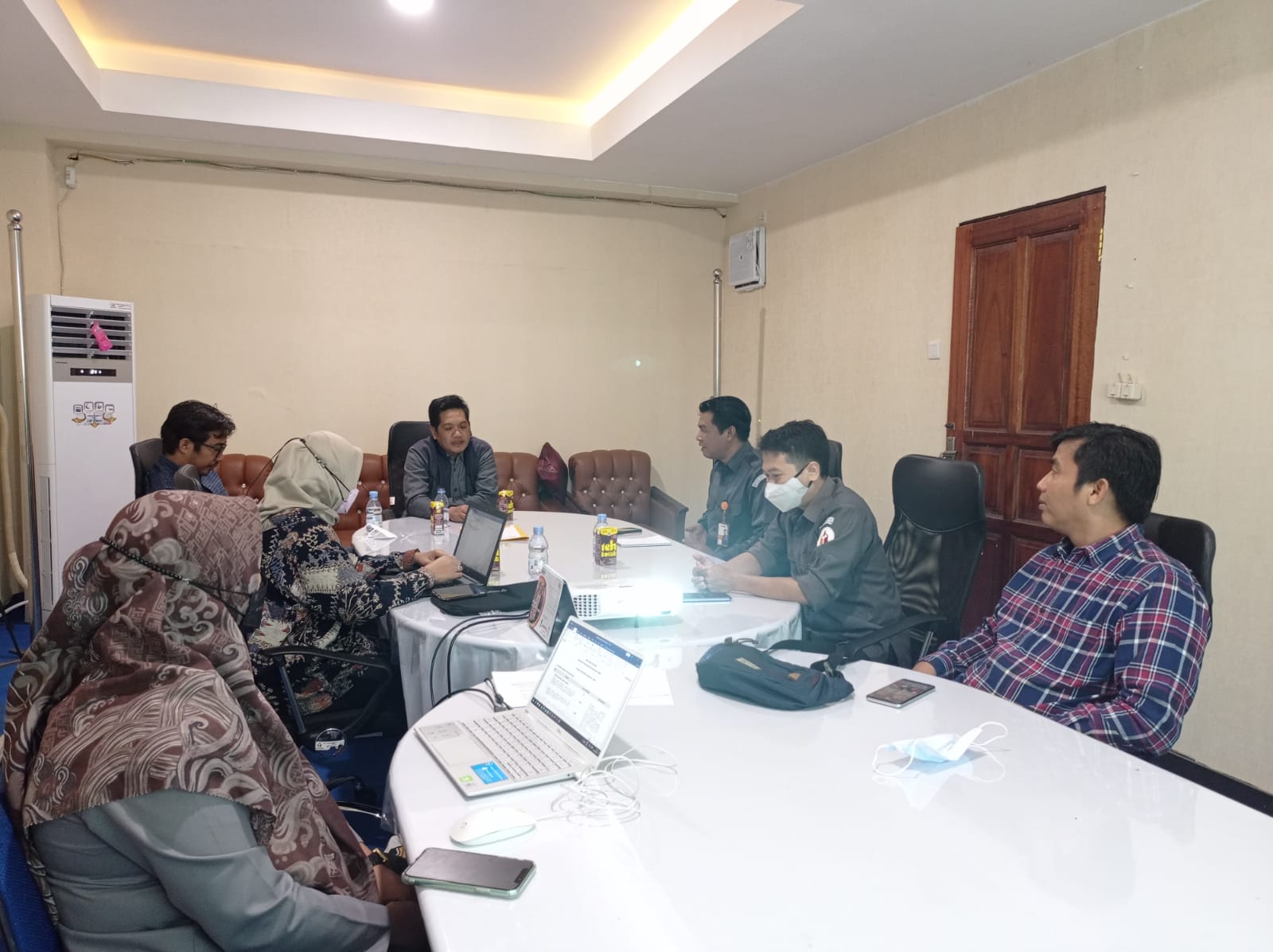 Menerima Kunjungan Kerja Bawaslu RI, Ebin Marwi Sampaikan Persiapan Penanganan Pelanggaran Pendaftaran Parpol 