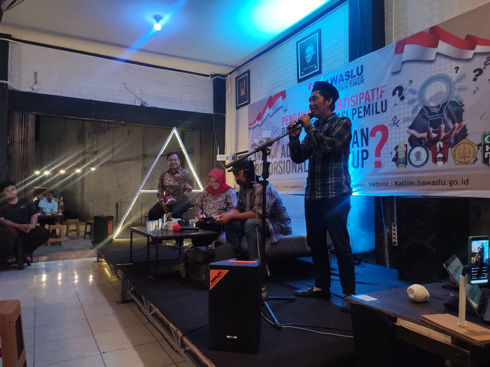 Diskusi Publik di Kedai Kopi, Galeh Akbar Tanjung: Isu Pemilu Bukan Hanya Milik Parlemen