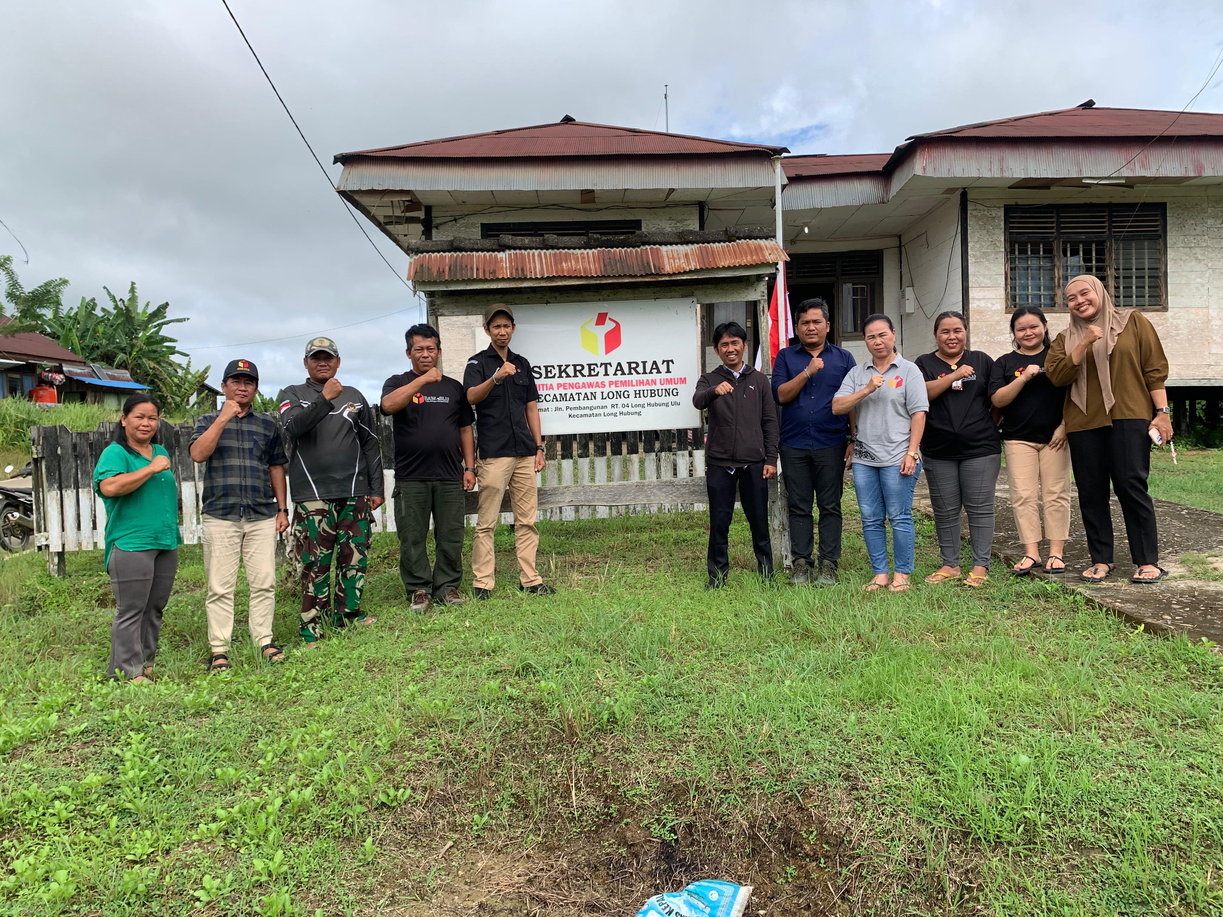 Galeh Akbar Tanjung Sampaikan Pengawasan Partisipatif Jadi Kunci Cegah Pelanggaran Kampanye di Kecamatan Long Hubung