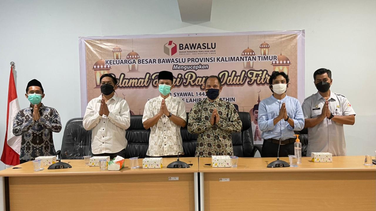 Bawaslu Kaltim Gelar Tradisi Halal Bihalal 