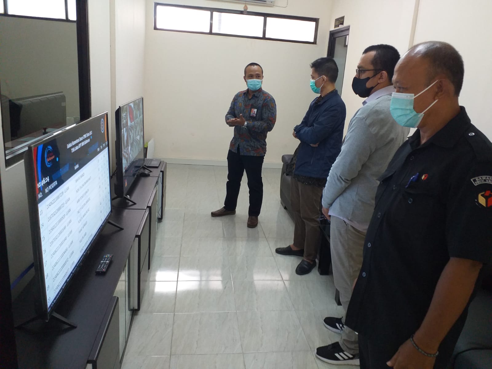 Ketua Bawaslu Kaltim Memantau Berjalannya SKD CPNS 2021