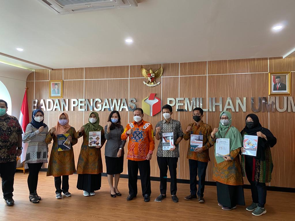 Bawaslu Kaltim Kumpulkan Laporan Akhir Tahapan Pilkada 2020 Ke Bawaslu RI
