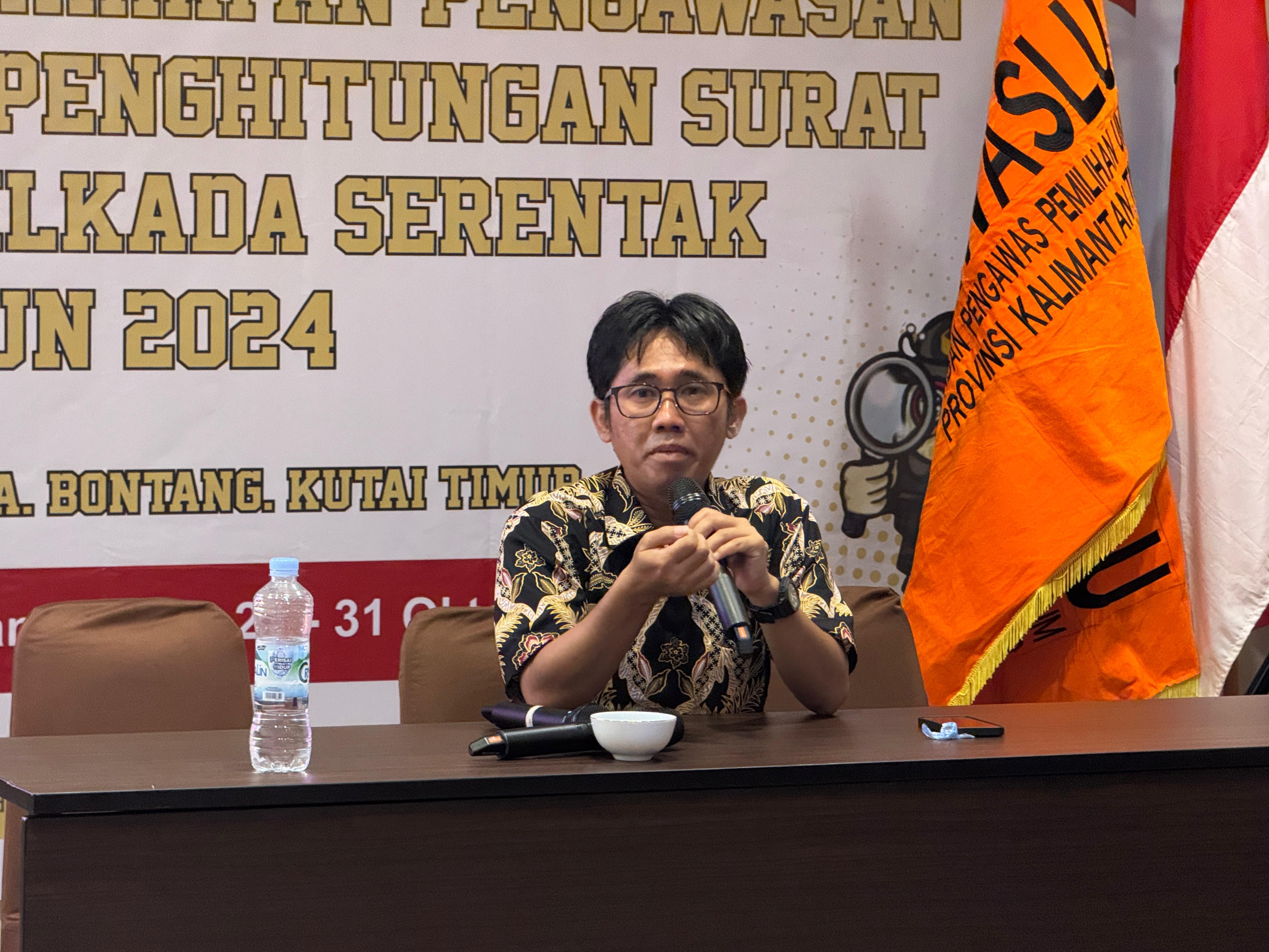 Bawaslu Kaltim Siapkan Panwascam Memberikan Pembekalan Pengawas Tempat Pemungutan Suara 