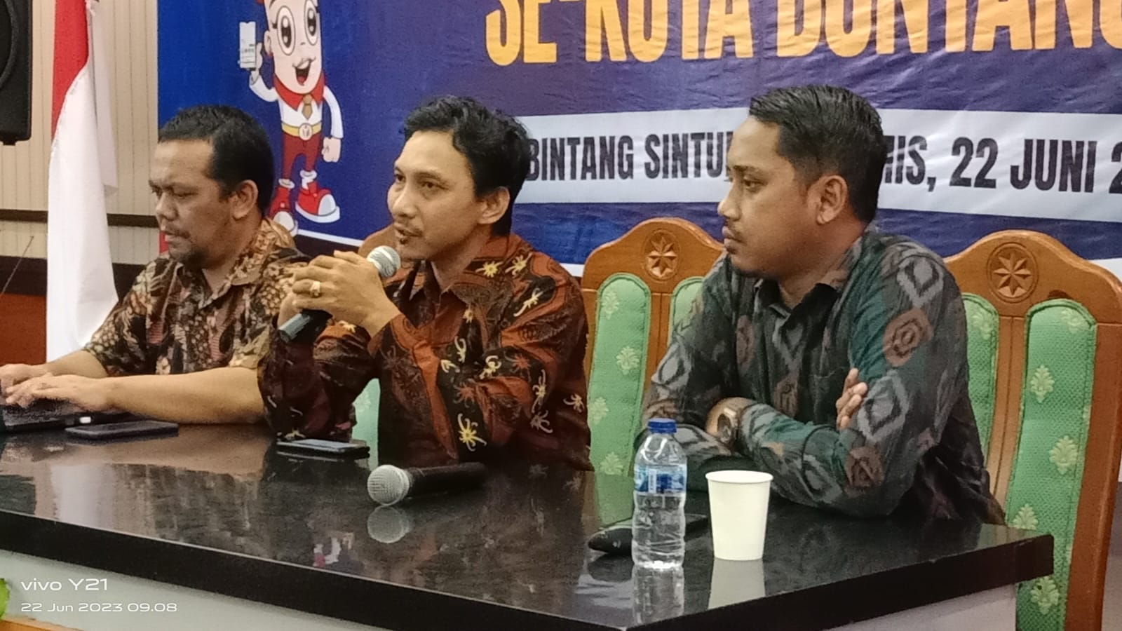 Hari Dermanto Ingatkan Pengawas Pemilu Harus Memastikan Proses Tahapan Pendaftaran Peserta Pemilu Berjalan Sesuai Jadwal
