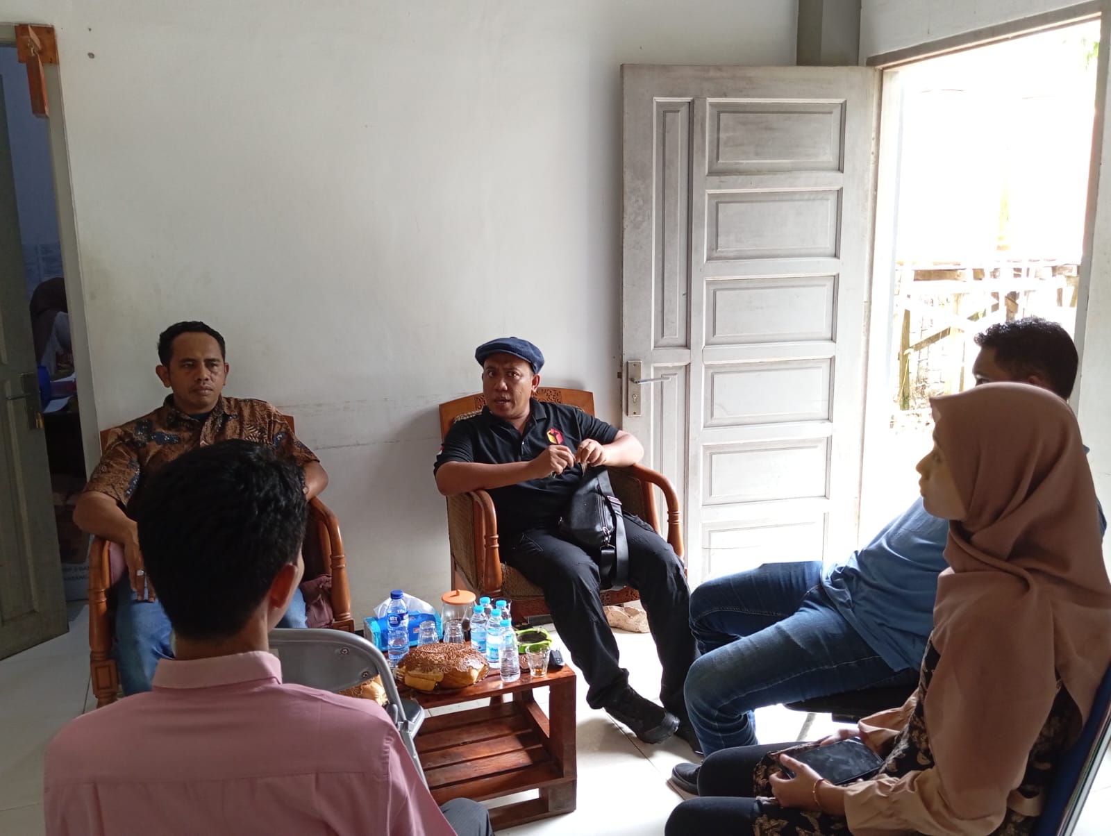 Persiapan Wawancara Untuk Rekrutmen Panwaslu Kecamatan di Bontang dan Kutim, Wamustofa Hamzah Berpesan Harus Selektif Dalam Memilih 