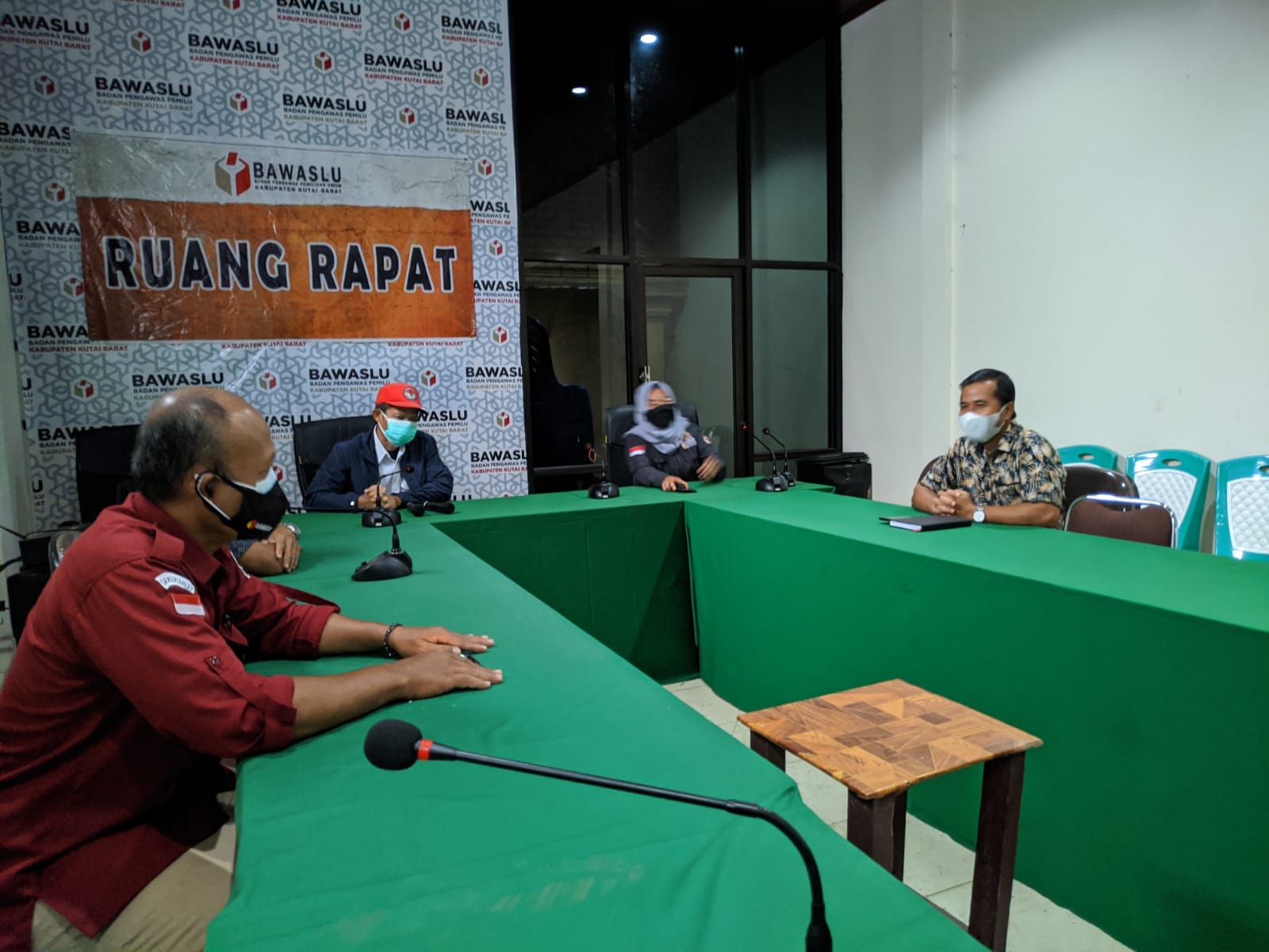 Bawaslu Kaltim Lakukan Pembinaan Perbawaslu 15 Tahun 2020 di Bawaslu Kutai Barat