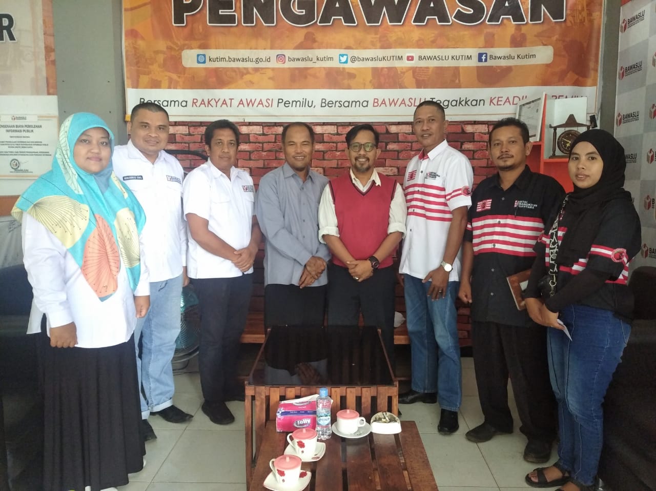 Terima Kunjungan Partai di Bawaslu Kutai Timur, Ramli Tegaskan Data Anggota Partai Harus Benar dan Tidak Ada Yang TMS