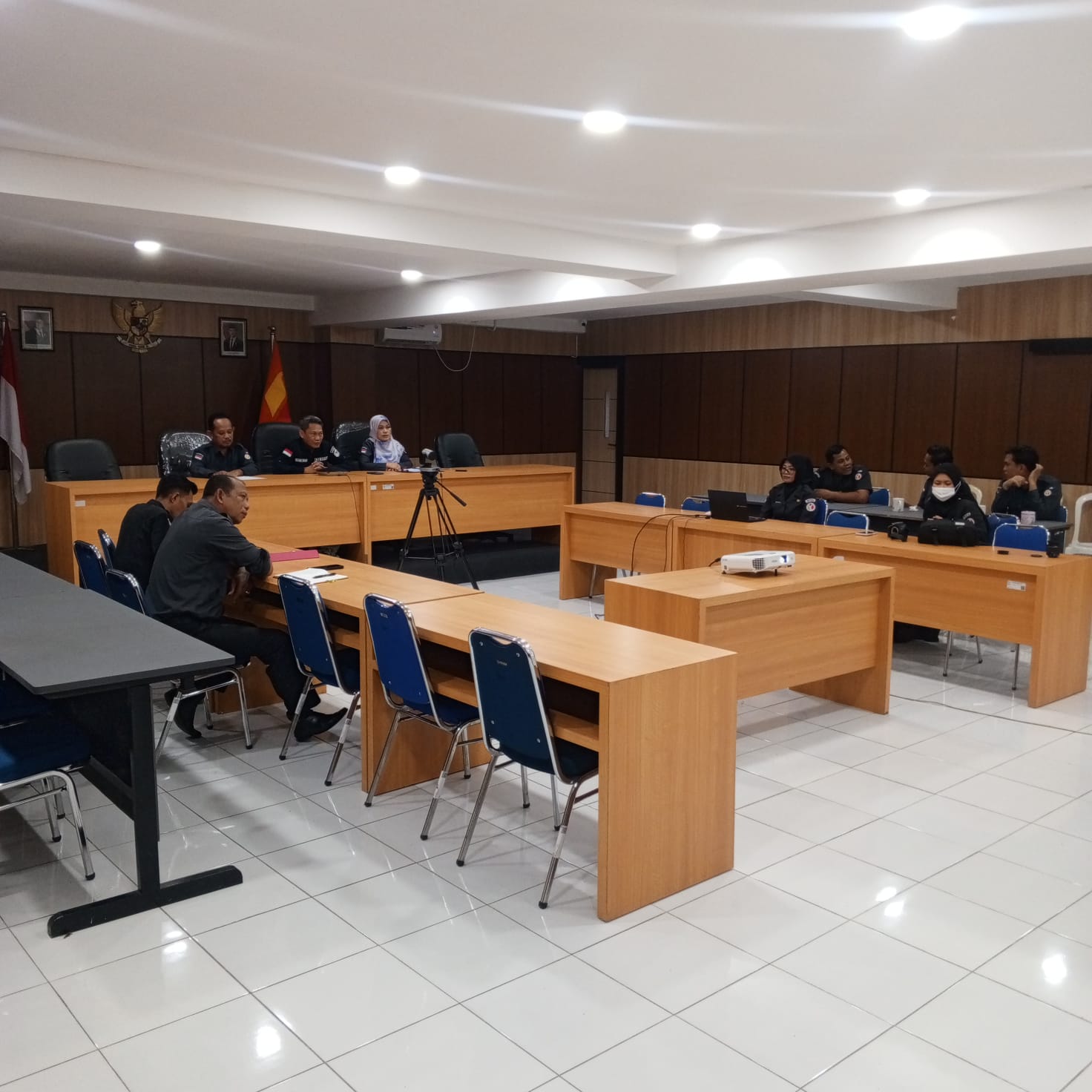 Koordinasi Sosialisasi Tugas Konsolidasi Demokrasi bersama jajaran Bawaslu Kabupaten/Kota se-Kalimantan Timur, Senin (13/4/2026).