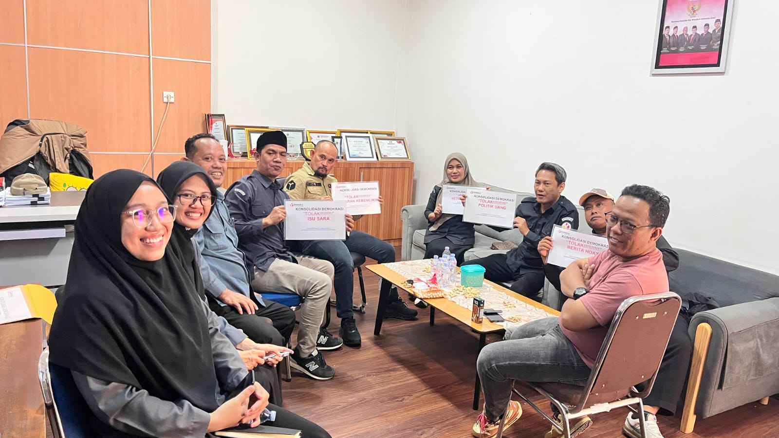 Monitoring terkait tindak lanjut Konsolidasi Demokrasi