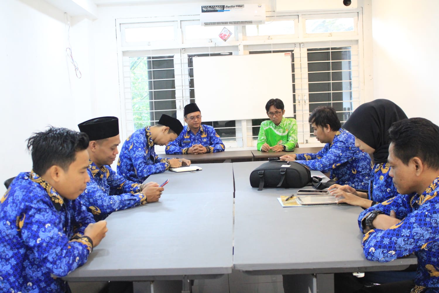 Rapat Internal Divisi P2H