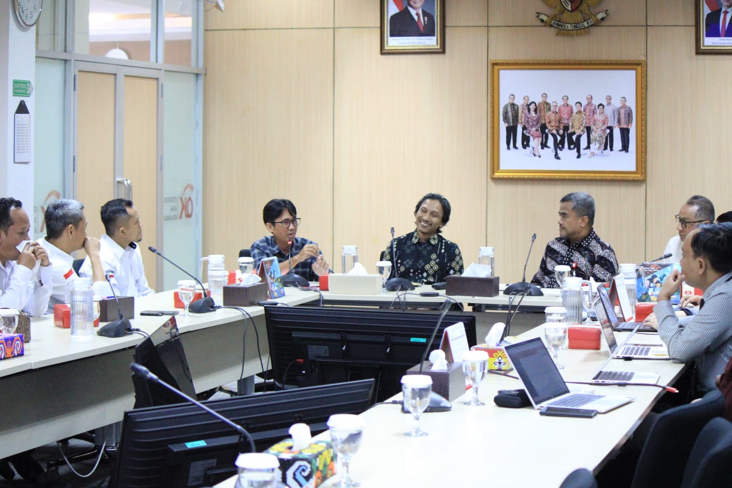 Jajaran Bawaslu Kaltim dan OJK Kaltimtara