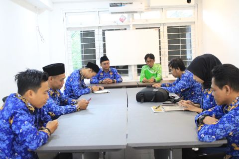 Rapat Internal Divisi P2H