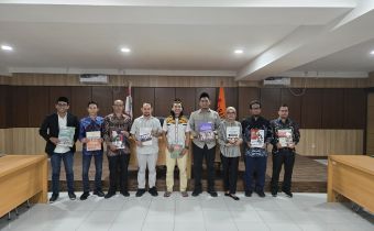 Bawaslu Kaltim Menerima Pengumpulan Laporan Akhir Pengawasan Pemilihan Tahun 2024 Bawaslu Kabupten/Kota se - Kaltim 