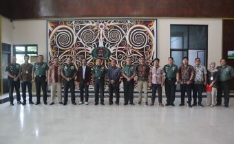 Bawaslu Kaltim Audiensi Bersama Korem 091/ ASN Aji Surya Natakesuma Samarinda 
