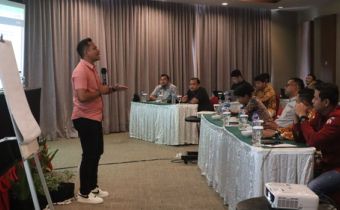 Daini Rahmat Ajak Diskusi Bawaslu Kabupaten/Kota Se - Kaltim terkait Isu - Isu Krusial Tahapan Kampanye