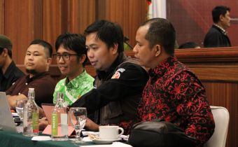 Bawaslu Kaltim Awasi Melekat Pleno Rekapitulasi DPS Tingkat Provinsi Kaltim Pada Pemilihan Serentak Tahun 2024