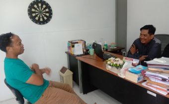 Guna Menilai Kualitas Layanan Yang Diberikan Kepada Masyarakat, Bawaslu Kaltim Lakukan Pengisian Kuesioner Survei Kepuasan Masyarakat Layanan Penanganan Pelanggaran