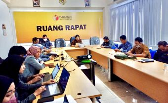 Hari Dermanto Berikan Arahan Kepada Bawaslu Kab/Kota Se-Kaltim Terkait Tata Kelola Organisasi