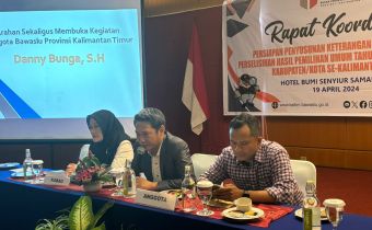 Bawaslu Kaltim Gelar Rakor Pesiapan Penyusunan Keterangan Tertulis Dalam PHPU bersama Kabupaten/Kota Se - Kaltim 