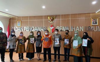 Bawaslu Kaltim Kumpulkan Laporan Akhir Tahapan Pilkada 2020 Ke Bawaslu RI