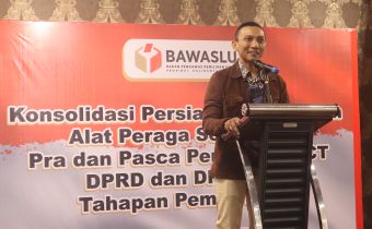 Ajak Parpol tertibkan  Alat Praga Sosialisasi, Bawaslu Kaltim Gelar Konsolidasi 