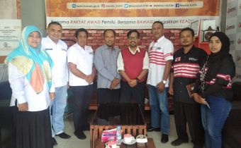 Terima Kunjungan Partai di Bawaslu Kutai Timur, Ramli Tegaskan Data Anggota Partai Harus Benar dan Tidak Ada Yang TMS