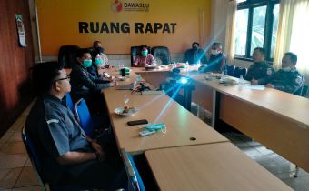 Bawaslu Kaltim Lakukan Rapat Kerja Teknis  Pelaksanaan SKPP Tahun 2021