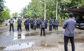 Apel Perdana 2026, Bawaslu Kaltim Tegaskan Penguatan Integritas dan Profesionalisme