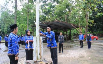 Pengibaran Bendera Merah Putih